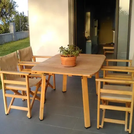 Apartment Polystylohill Polychrono
