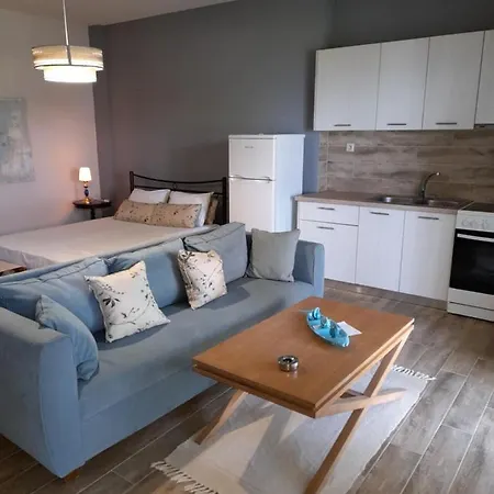Polystylohill Apartment *